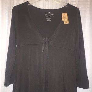 Super soft grey blouse with quarter sleeves